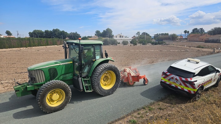 Finalizan las obras de renovación del firme en los caminos de servicio de la RM-11 en Lorca con una inversión de 376.111 euros