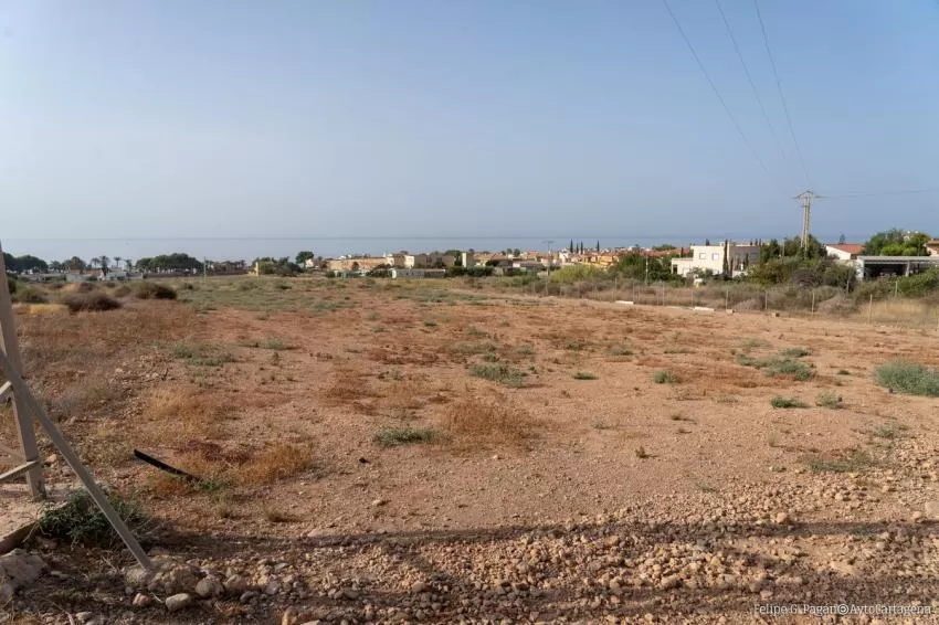 Isla Plana contará con un nuevo aparcamiento de autocaravanas