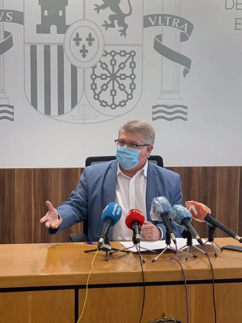 José Vélez, actual delegado del Gobierno, anunciará este sábado su intención de optar a la secretaria general del PSRM