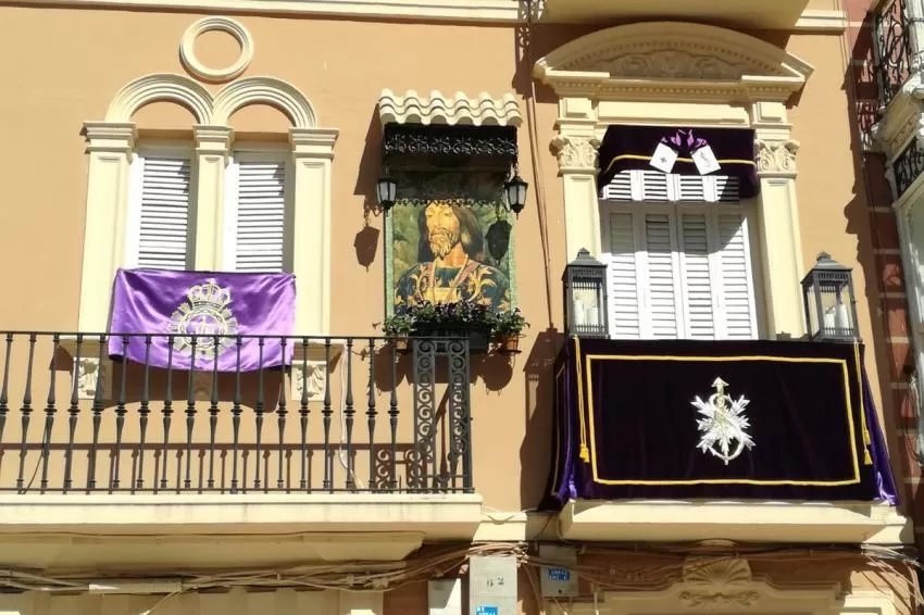 La alcaldesa de Cartagena dicta el tradicional bando de fachadas para Semana Santa