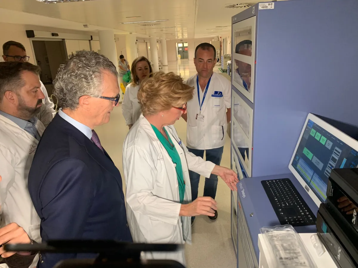 La Arrixaca se dota de armarios inteligentes para una mejor gestión de los fármacos