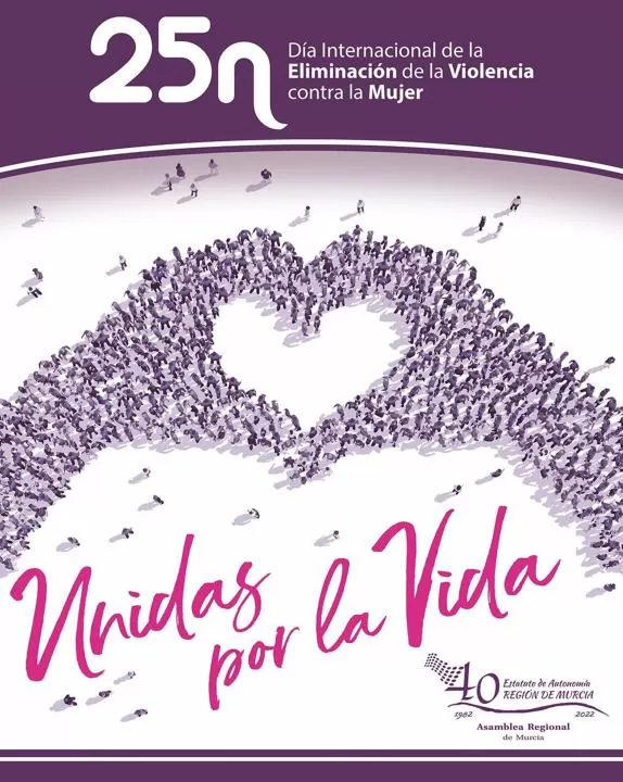La Asamblea Regional rinde homenaje a la memoria de las mujeres víctimas de la violencia por el 25N