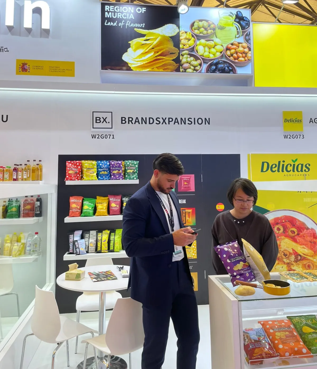 La Comunidad abre las puertas a las empresas regionales al mercado asiático