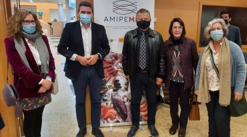La Comunidad apuesta por la digitalización de las pescaderías tradicionales para fomentar la competitividad e innovación