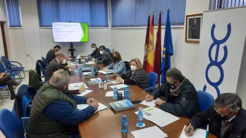 La Comunidad avanza el diseño de un distintivo de sostenibilidad para productos del Campo de Cartagena