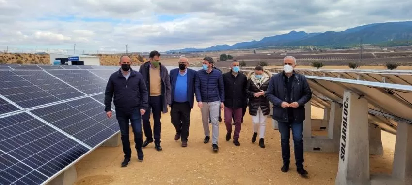 La Comunidad exige al Gobierno central que aplique el IVA superreducido a la factura de la luz del sector primario