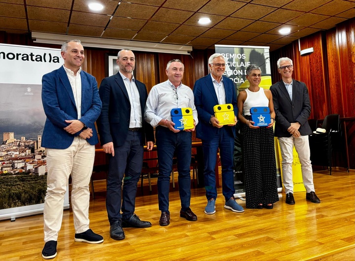 La Comunidad impulsa las iniciativas de los municipios para mejorar el compromiso ciudadano con la sostenibilidad y el reciclaje