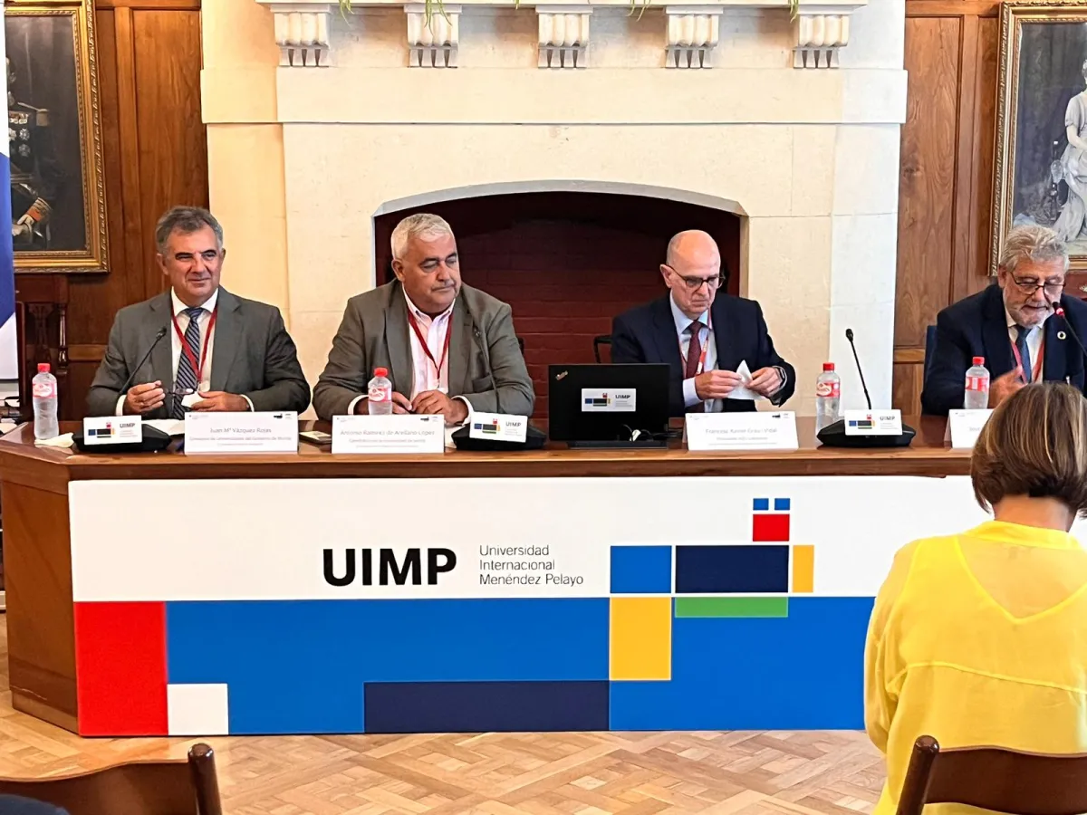 La Comunidad presenta el plan de financiación para las universidades públicas de la Región 