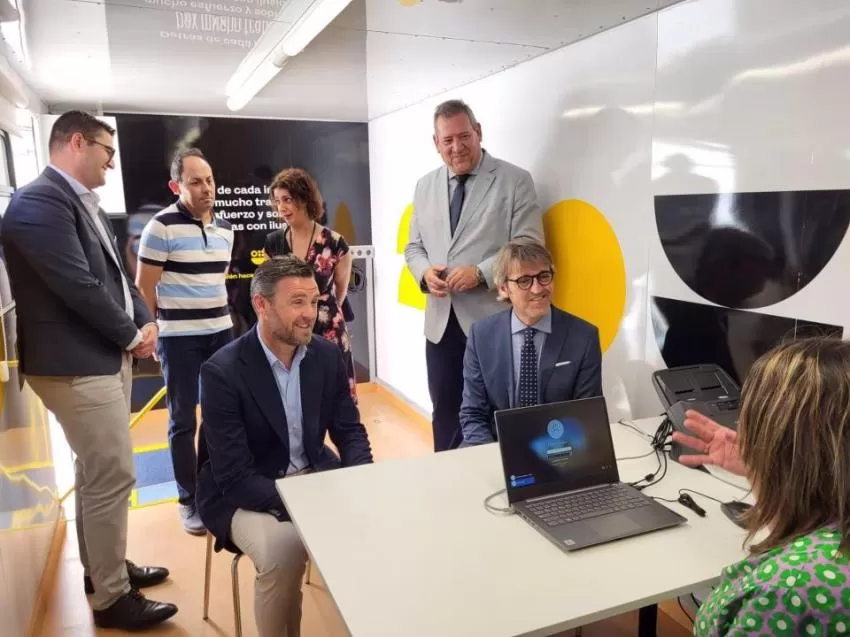 La Comunidad realiza en Caravaca la experiencia piloto '+Cerca' de la Agencia Tributaria regional