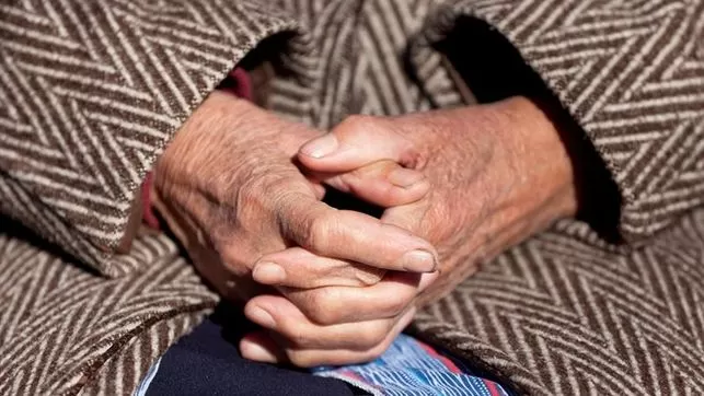 La Comunidad recomienda limitar a una persona por usuario las visitas en las residencias de la Región de Murcia