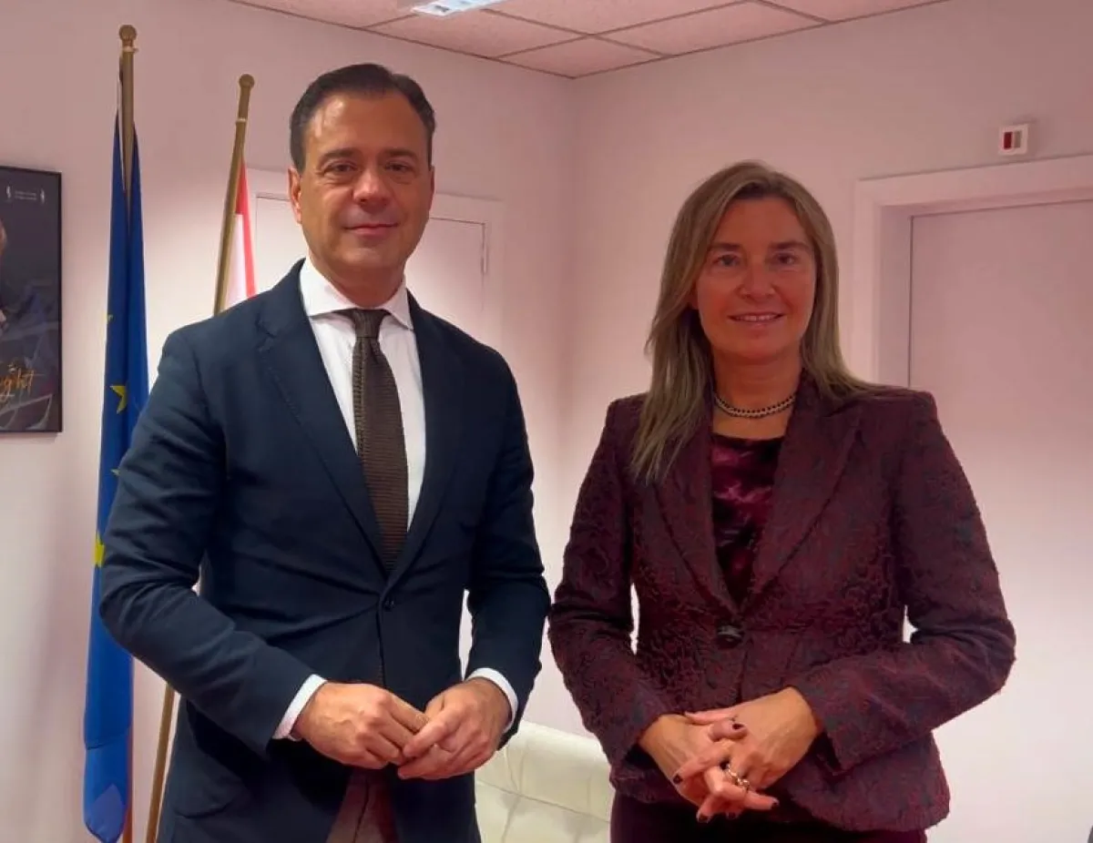 La Comunidad se alía con el Colegio de Europa para promover la formación de los jóvenes de la Región