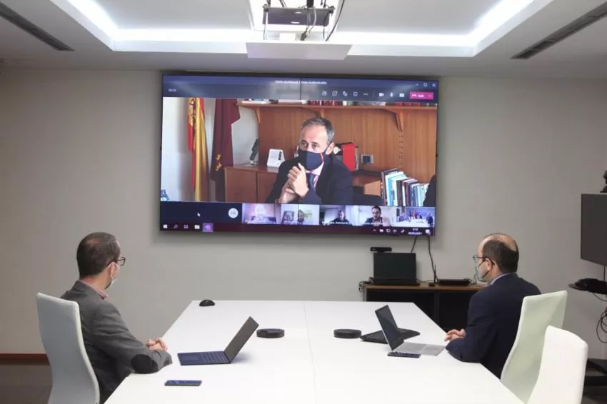 La Comunidad y las asociaciones audiovisuales acuerdan lanzar nuevas medidas de estímulo al sector