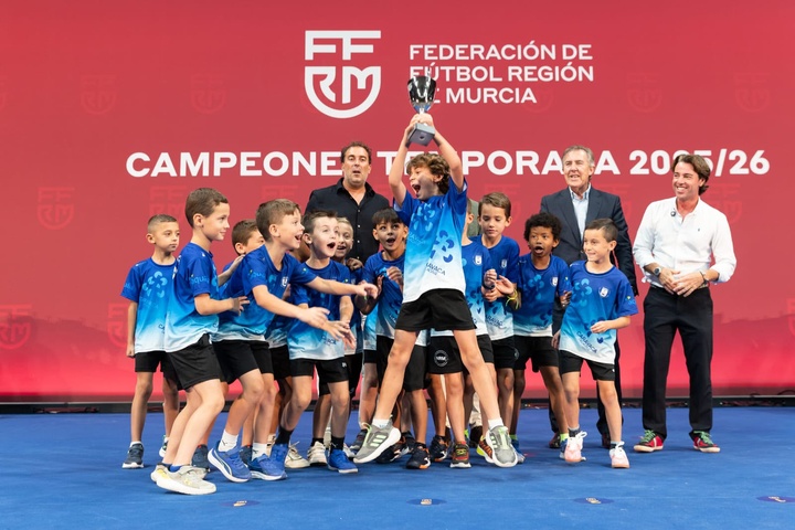 La Federación de Fútbol de la Región de Murcia refuerza su colaboración con la Real Federación Andaluza de Fútbol