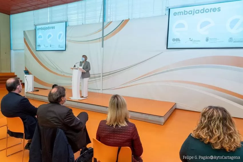 La Oficina de Congresos de Cartagena retoma su labor de reactivación del sector turístico con una jornada de networking