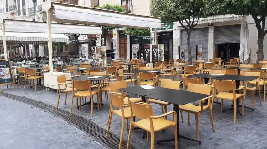 La ordenanza de vía pública en Murcia conciliará el estilo de vida mediterráneo con accesibilidad de ciudades europeas