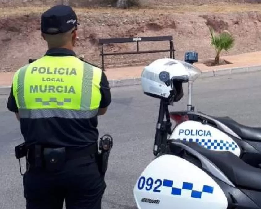 La Policía Local de Murcia impone más de 730 sanciones este fin de semana por incumplir las medidas anticovid