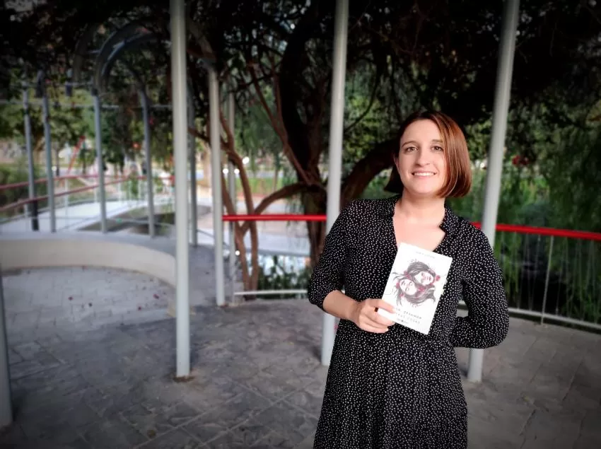 La prosa poética de María Losada, la mejor medicina para canalizar su ansiedad y convertirla en arte