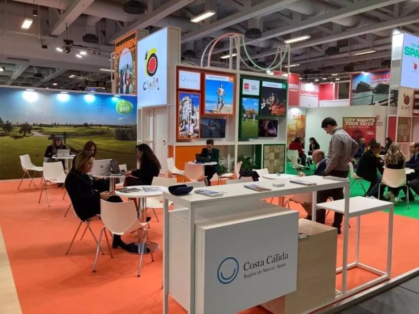 La Región apuesta por el 'turismo azul', el de naturaleza y el Año Jubilar para atraer a turistas alemanes