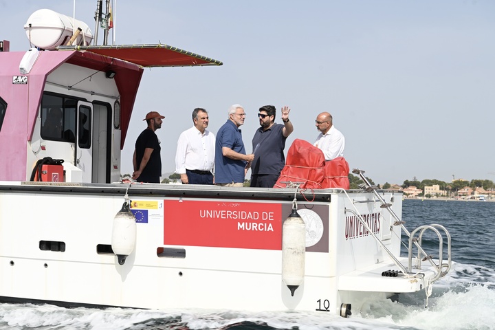 La Región de Murcia cuenta con una capacidad de conocimiento y seguimiento del estado del Mar Menor "sin precedentes"