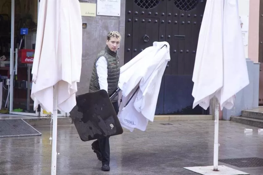 La Región registra el menor ascenso del país en ventas del sector servicios