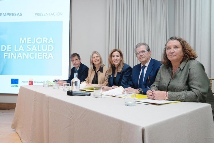 La Región de Murcia suma 39.488 mujeres autónomas: casi 4 de cada 10 trabajadores por cuenta propia