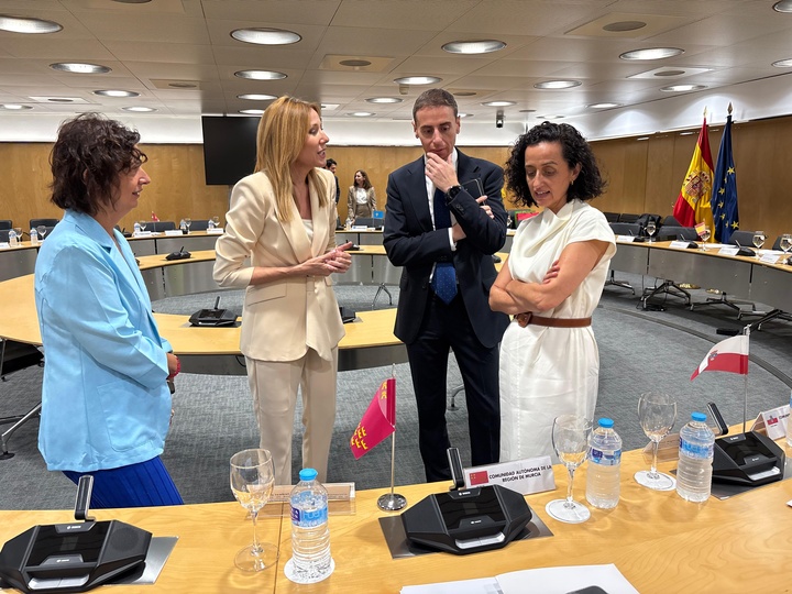 La Región reclama que el nuevo sistema de financiación se negocie con transparencia y rechaza un modelo pactado solo con Cataluña