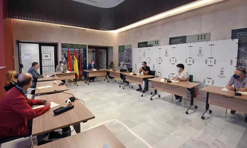 Comienza el acondicionamiento provisional de los 55.000 metros cuadrados liberados por el soterramiento en Murcia