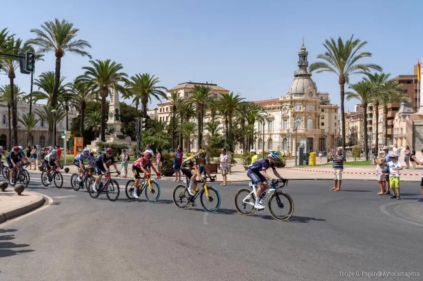La Vuelta Ciclista a la Región y el Grand Trophy Ciudad de Cartagena, eventos deportivos del fin de semana