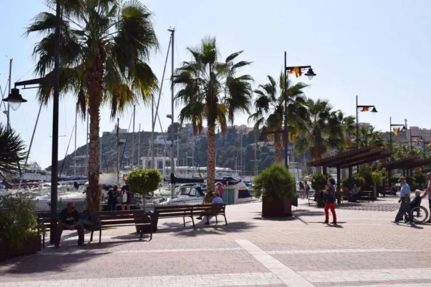 Las reservas en hoteles, campings y apartamentos de la Costa Cálida para Semana Santa superan el 85%