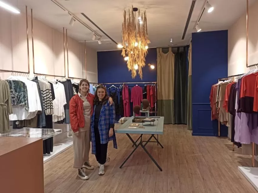 Leonor Pando, la diseñadora que crea ropa 100% murciana