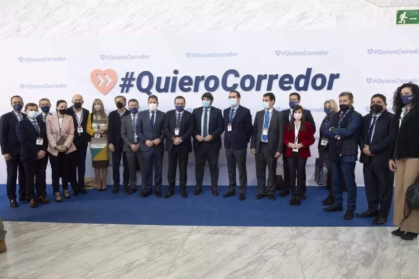 López Miras exige al Gobierno central que inyecte fondos para que el Corredor sea "una realidad" en la Región