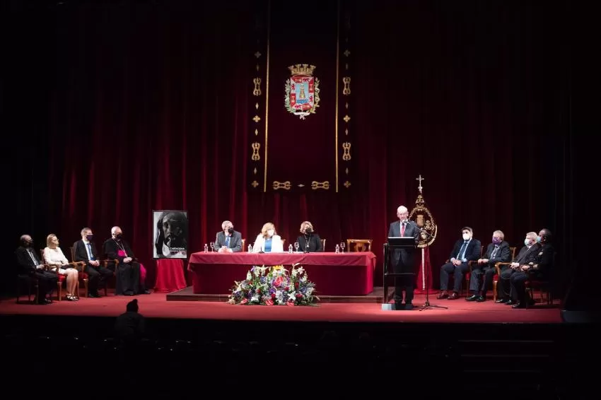 López Miras reivindica el "valor cultural y patrimonial incalculable" de la Semana Santa de Cartagena