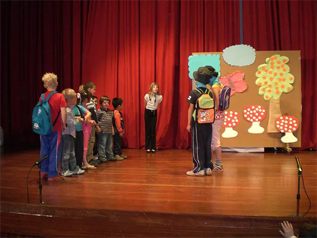 'Los Anunciantes' conciencian a 2000 alumnos de cuidar el planeta