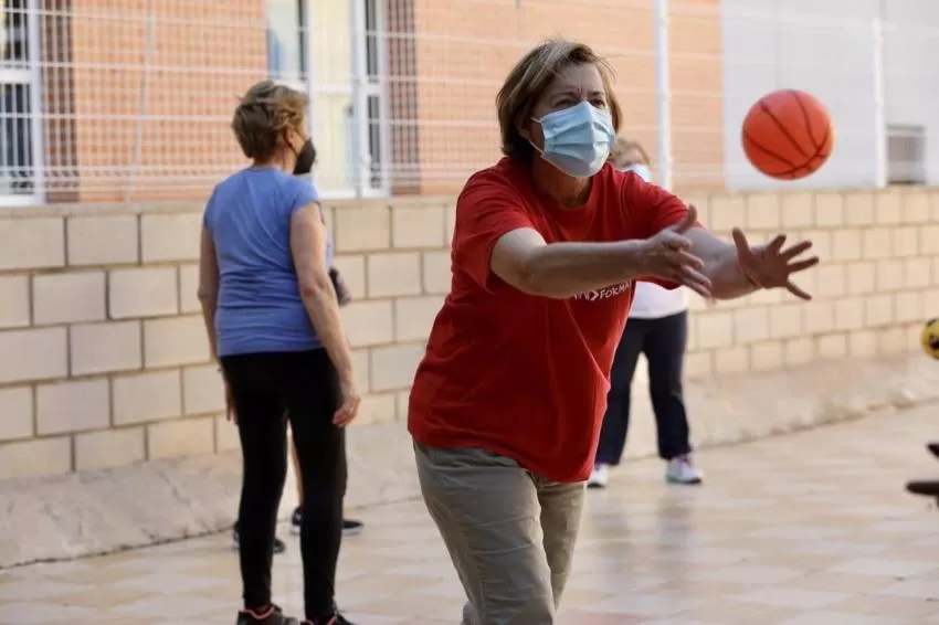 Los Centros de Mayores de Murcia reinician la gerontogimnasia al aire libre