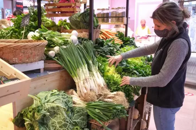 Los comercios estarán obligados a informar a los clientes desde el 1 de enero de las obligaciones de gestión de residuos