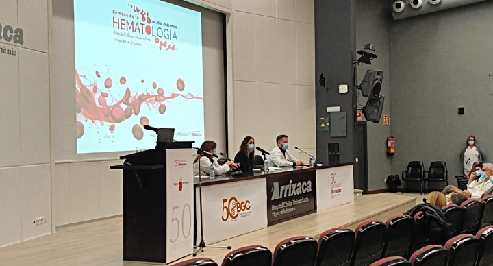 Más de 10.000 pacientes atendidos y 375.000 análisis en La Arrixaca en 2025