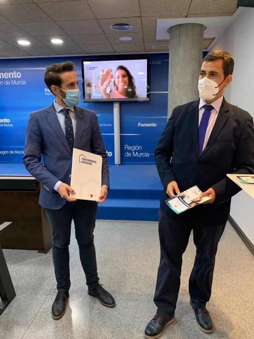 Los jóvenes de la Región podrán presentar la solicitud de ayudas al alquiler de hasta 250 euros a partir de este sábado