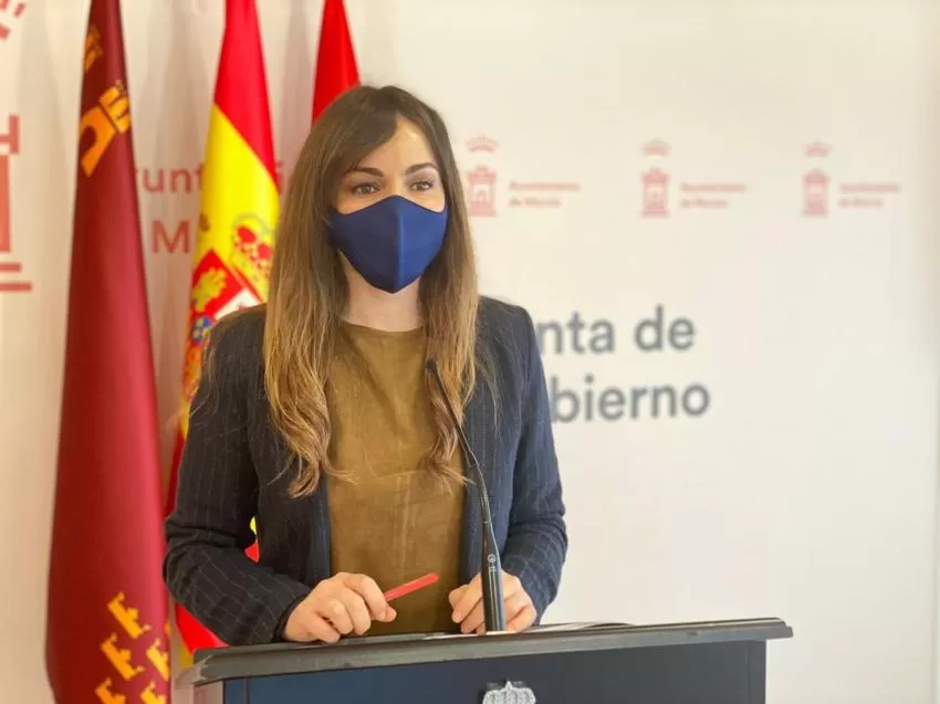 Los jóvenes murcianos podrán disfrutar de campamentos de verano y estancias lingüísticas en verano