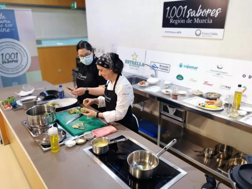 Los productos de la huerta y el mar, protagonistas del último taller del ciclo 'Gastrojueves'