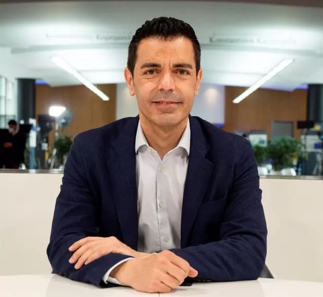 Marcos Ros exige aumentar la cuantía de las becas para ayudar a los erasmus sin alojamiento