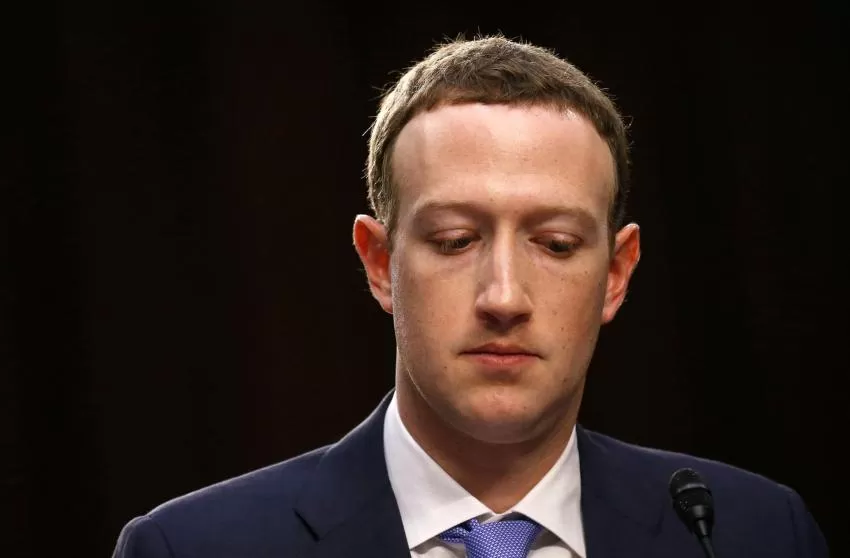 Mark Zuckerberg pierde 6.000 millones de dólares tras el 'apagón' de Whatsapp, Facebook e Instagram