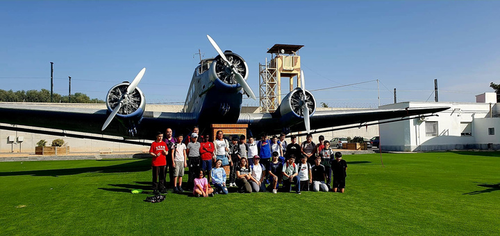 Más de 1.800 estudiantes de Primaria participan en el programa 'Pioneros de la aviación'