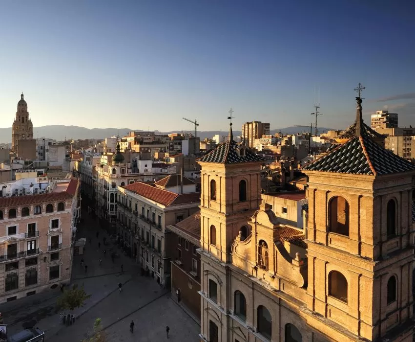 Más de 1.000 personas conocen la historia, el patrimonio y la gastronomía de Murcia en las nuevas visitas turísticas