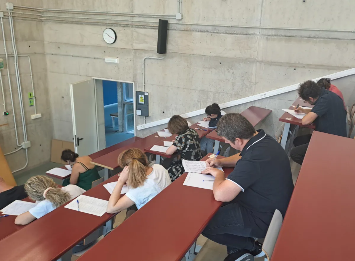 Más de 10.000 aspirantes se examinarán el sábado a las oposiciones de maestro