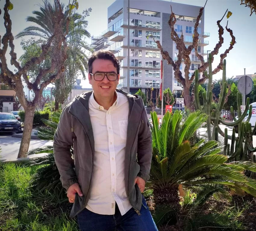 Miguel Ángel Zapata de loterías ‘El Perolo’ asegura que este año batirá récord de premios mayores en su administración por Navidad