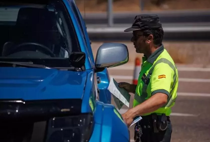 Mueren trece personas en las carreteras españolas durante este fin de semana