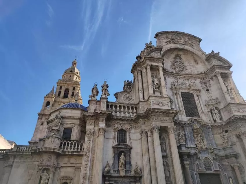 Murcia aprueba la tramitación de 480 visitas guiadas, de experiencias y patrimoniales