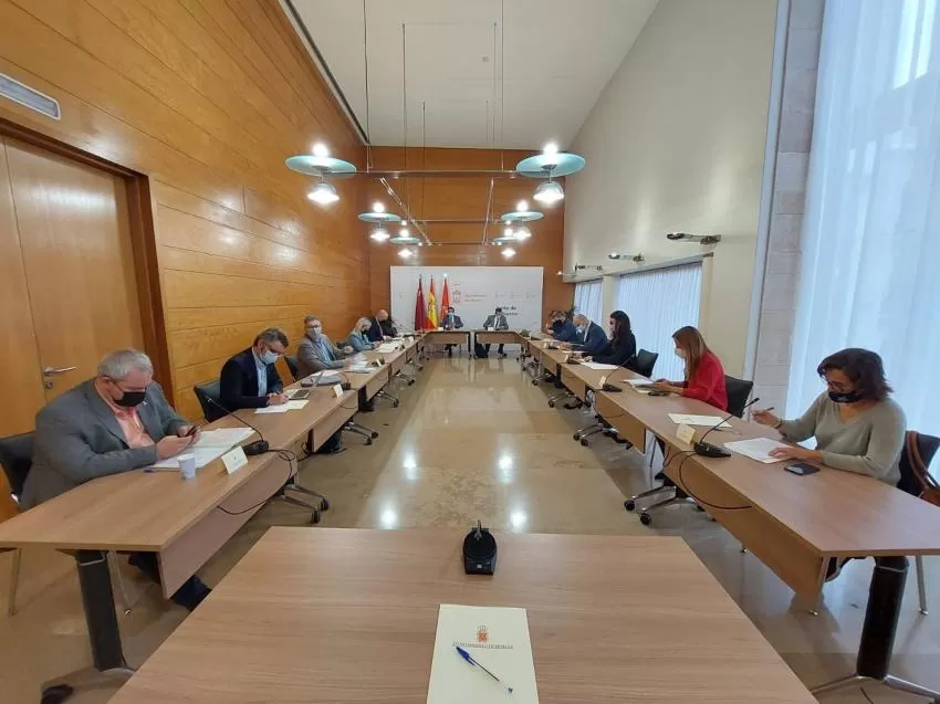 Murcia contará con más taxis en circulación los fines de semana para ofrecer un mejor servicio a los usuarios