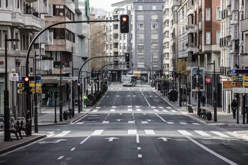 Murcia considera un toque de queda ante la subida de casos