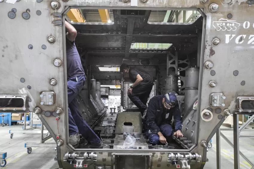 La cifra de negocios de la industria crece un 21,6% en la Región en enero, segunda mayor tasa por CCAA